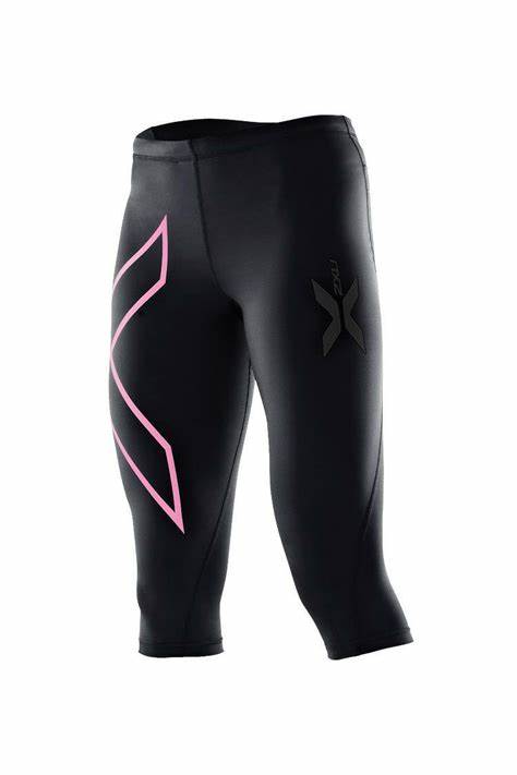 2XU 3/4 Compression Tights - Womens - Black/Pink – Just Sport